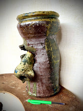 Load image into Gallery viewer, ToiLetBrush Vase 34