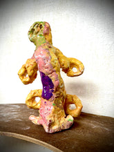 Load image into Gallery viewer, SnickEll snAck hanGer